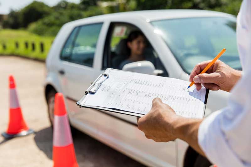 Angebote der Fahrschule von Groß- und Einzelhandel • Zubehör-Shop • Fahrschule Lothar Kühnel in Cottbus und Lübbenau